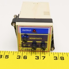 Synatel 48MM PMD3 Modulight 110/230V Adjustable Sensor Relay