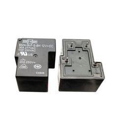 1PCS 832A-1A-F-S-BH 12VDC 12V 4 30A 1