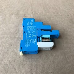 FINDER RELAY 40.52 24V DC SOCKET 95.55 INDICATION EMC SUPPRESSION 99.02.9.024.99