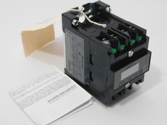 Allen Bradley 700DC-R400Z1 Type R Electrically Held Relay