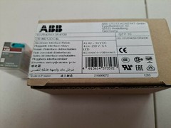 ABB Pluggable Interface Relay 4c/o, LED – CRM012DC4L-1SVR405613R4100