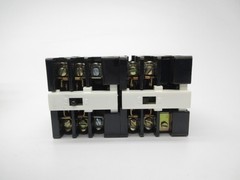 GENERAL ELECTRIC CR122A02802AA 300V 10A NSMP