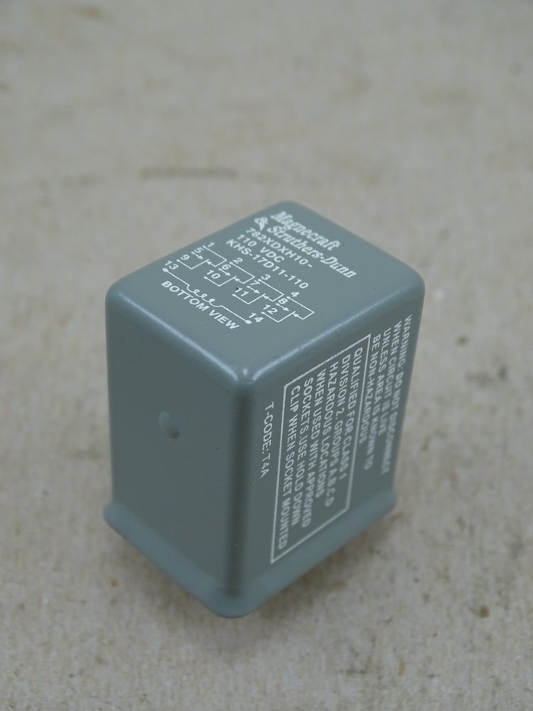 Magnecraft 14-Blade 4PDT Relay 3 Amp, 120/240 VAC, 30 VDC, 782XDXH10-110VDC