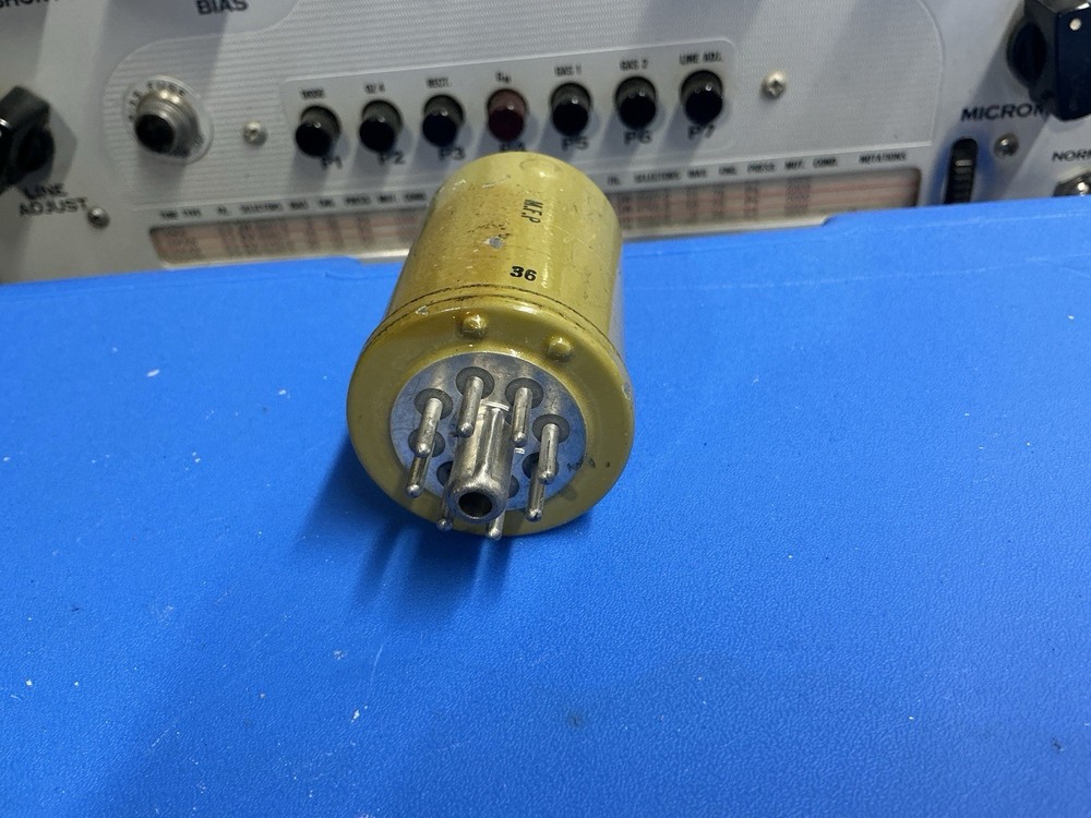 Vintage Ohmite Mfg Octal Relay TKLHPX-10A 85001