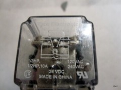 Potter & Brumfield KRPA-11DN-24 Relay w/ 27E891 Relay Socket