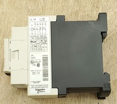 Schneider Square D Control Relay CAD32 BD w/ 24 VDC Coil 3 N.O. & 2 N.C. – NEW