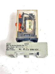OMRON MK2PN-S CONTACT RELAY 250 VAC/28VDC 10 AMP WITH BASE 300 VAC