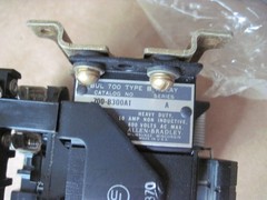 Allen-Bradley 700-B300A1 Ser. A Type B AC Relay, 120V/60Hz, 110V/50Hz, 3 NO, NOS