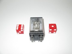 Zelio Schneider RUMF21BD Universal Plug-in Relay 10A, 2CO, 24 VDC (10 pc. lot)