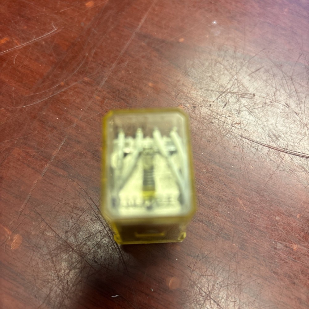 Idec RY4S-U DC48V Relay