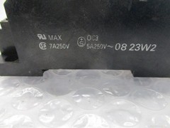 OMRON PYF08A E 8 RELAY BASE NSNP