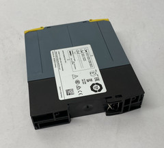 Siemens 3SK1111-1AB30 SIRIUS Safety Relay STD Relays 3NO+1NC, Screw Terminals