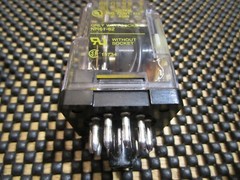 SQUARE D 8501 KPD13P14V63 Series D Relay 3PDT
