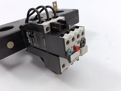 Moeller ZW7-240 ZW7 Current Transformer-Operated Overload Relay