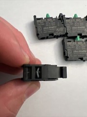 10 PCS Normally Open Contact Block 690V 10A For Allen-Bradley 800F-X10 Series A