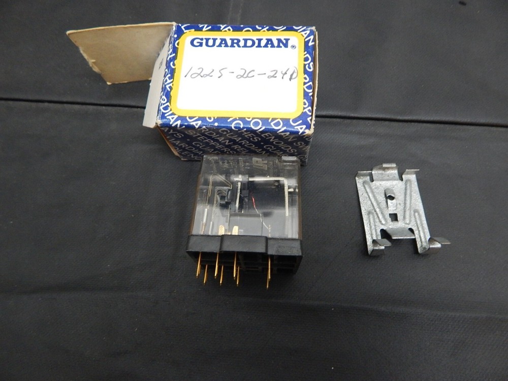 UNI-GUARD GARDIAN 1225-2C-24D RELAY 24VDC 300Ohm 10A DPDT A410-361588-00