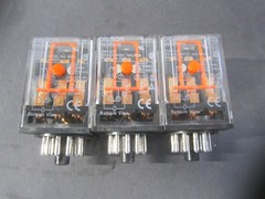 Omron (MK3P5-S) 250VAC 28VAC 10A 11Pin Electronic Control Relay – Lot of 3