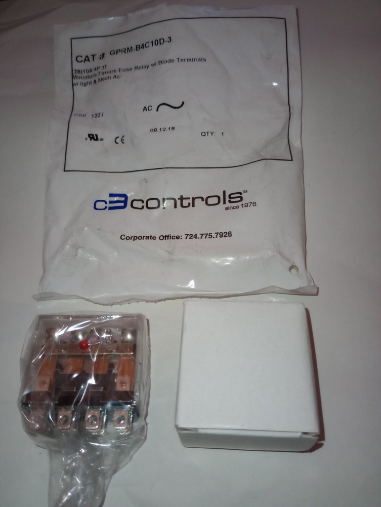 NEW GENUINE C3 CONTROLS GPRM-B4C10D-3 SQUARE BASE RELAY W/ BLADE TERMINALS