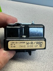 STEVECO RBM 90-4 POTENTIAL RELAY TYPE 128000. NEW FREE SHIPPING.