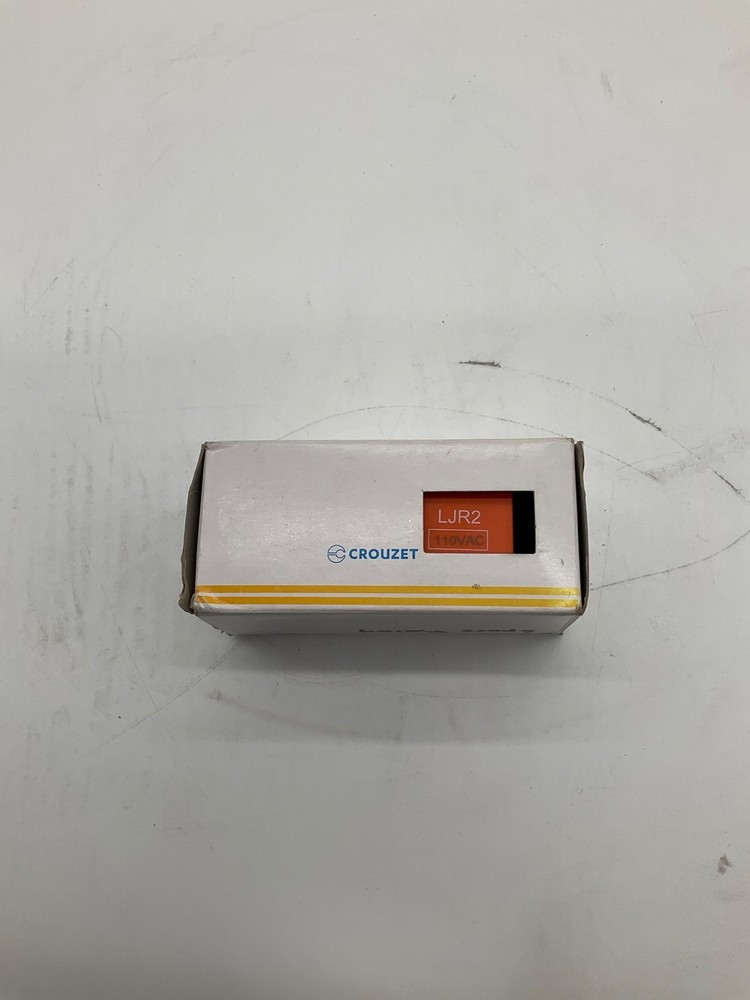 CROUZET LJR2 Alternating Relay 110VAC DPDT 11-Pin Plug-In Relay NEW
