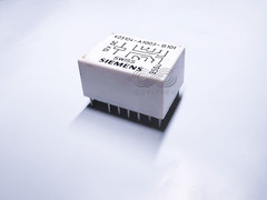V23104-A1003-B101 Siemens PCB Miniature Relay D4 12VDC 4PDT 1.25A/2A 14-Pin