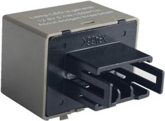 Plug-and-Play 8-Pin LED Flasher Relay for Lexus and Toyota with Adjustable Speed