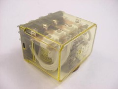 Idec RH4B-U AC24V Relay New Ships on Same Day of the Purchase