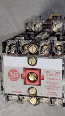 ALLEN BRADLEY AC RELAY 700-PK800A1 SER. D 110/120V NEW NO BOX LOC J1
