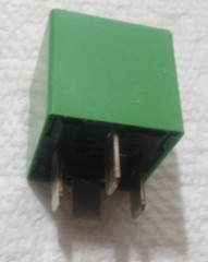GM 84129871 Vacuum pump relay