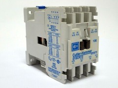 CUTLER HAMMER D15CR13AB MULTIPOLE RELAY 4P 60A 600V 120V 1NO 3NC-COIL TESTED