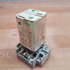 Telemecanique RUN31A22 BD Relay, 24VDC Coil, 10A, 250VAC – USED