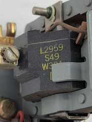 Square D 9050 A010D Pneumatic Timing Relay 600V Series A 120/110V Coil