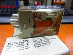 🔥 2) NEW ALLEN BRADLEY 700-HA32A2-4L RELAY 240VAC 10 AMP 8 PIN OCTAL LOT OF 2