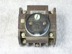 ITE J20T1 PNEUMATIC TIMING UNIT 10 AMP 60 SEC MAX TIME DELAY