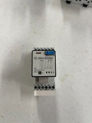Allen-Bradley 700-HB33Z24-3-4 General Purpose Relays W/ 700-HN205 Base
