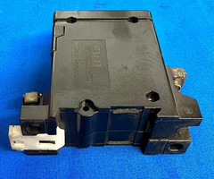 FUJI CIRCUIT PROTECTOR M/N: CP31D 2A 250V 1KA