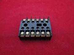 Struthers Dunn 27390 Socket