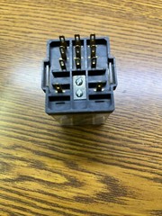 Uni Guard A410 361644-00 Relay Switch 3PDT 110 VDC,