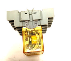 IDEC POWER RELAY RH4B-U DC24V 4 POLES RH SERIES 10A W/ SOCKET SH4B-05 10A 300V