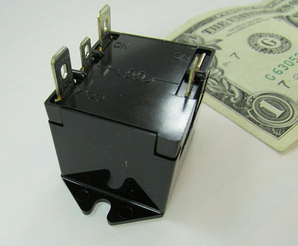 Nais Heavy Duty Normally Open Relay 25A / 1 HP 125/250 VAC 1 Form A, 12VAC Coil