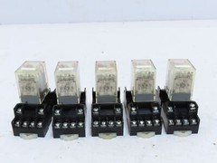 Omron (QTY 5) Omron MY4N-D2 24 VDC Relays with MT14-PC Bases MY4ND2