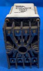 POTTER & BRUMFIELD SOCKET TRACK MOUNT RELAY CB1003B-70 TIME DELAY 0.1-10 SEC