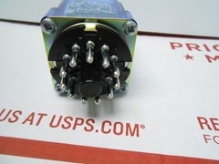 20109-84 DETROL CONTROLS RELAY 5 AMPS/ 115 VAC/ 28 VDC/ TUBE BASE NEW OLD STOCK