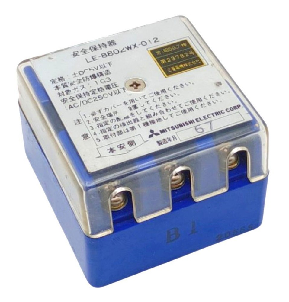Mitsubishi Electric LE-8802WX-012 Solid State Relay 3-Pole 5VDC 250V AC/DC