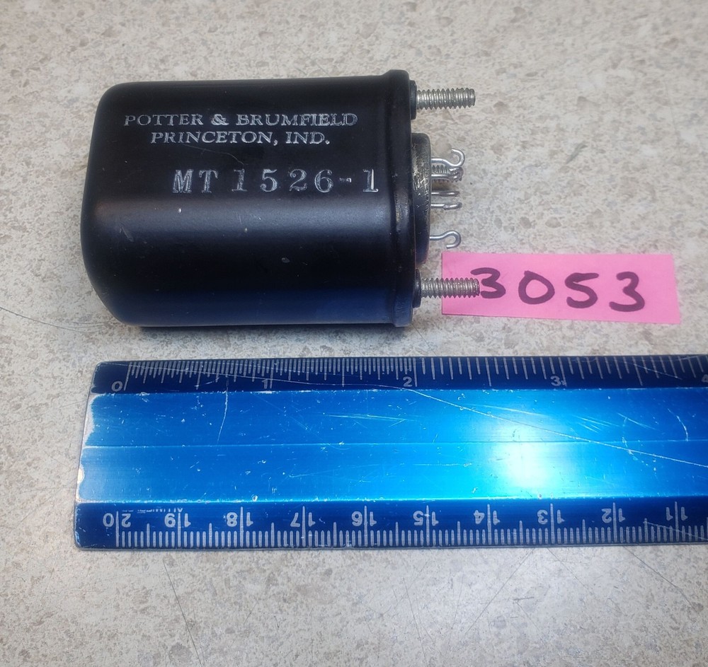 NEW! P&B MT1526-1 SPDT Relay – 1200 Ohm Coil. Chassis Mount