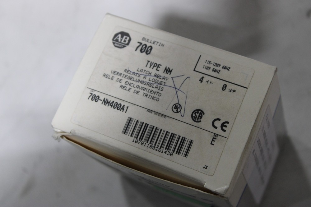 NEW Allen-Bradley 700-NM400A1 Latch Relay 115-120VAC Bulletin 700 NIB