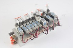 SMC 9X VQZ115-5L01 – 1X VQZ1121-5L01-M5 Valve 3 Port With Manifold