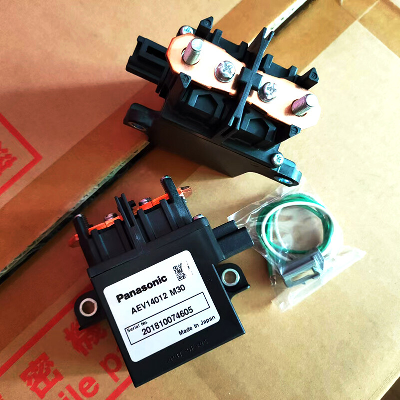 1PC AEV14012 M30 12VDC PanaSonic Automotive Relay Contactor