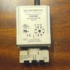 Macromatic PAP480 3-Phase 480V AC Monitor Relay DPDT 8-Pin Plug-In UV