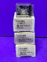Cutler Hammer D7PR11T1 SPDT Relay W/ Indicator Light 24VDC Coil [Lot of3]